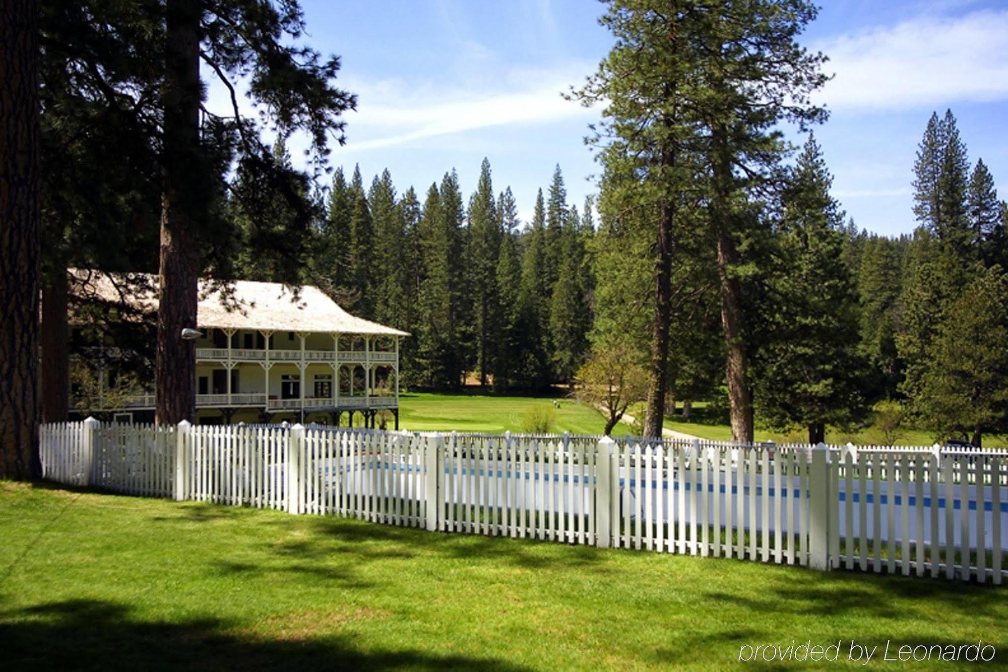 Wawona Hotel Экстерьер фото